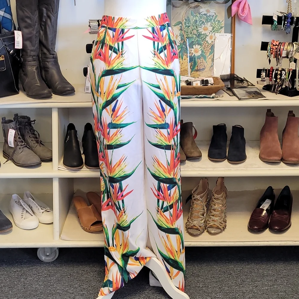 NWT Bisou Bisou Tropical White Paradise Print Palazzo Pant sz Medium - Picture 4 of 8